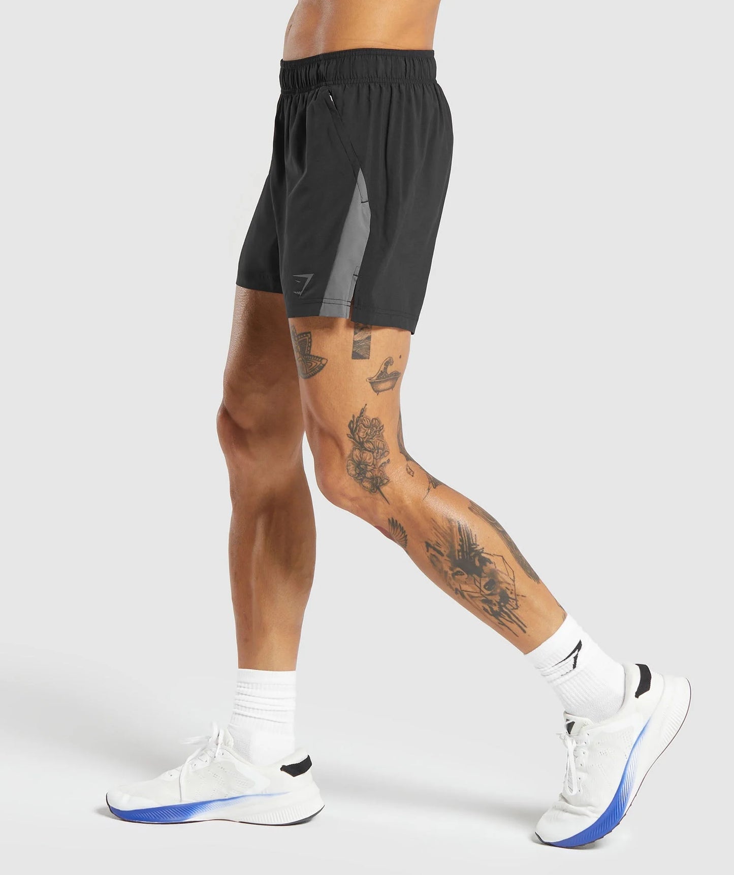 GYMSHARK Lebanon - Sport 5" Shorts Black - Side
