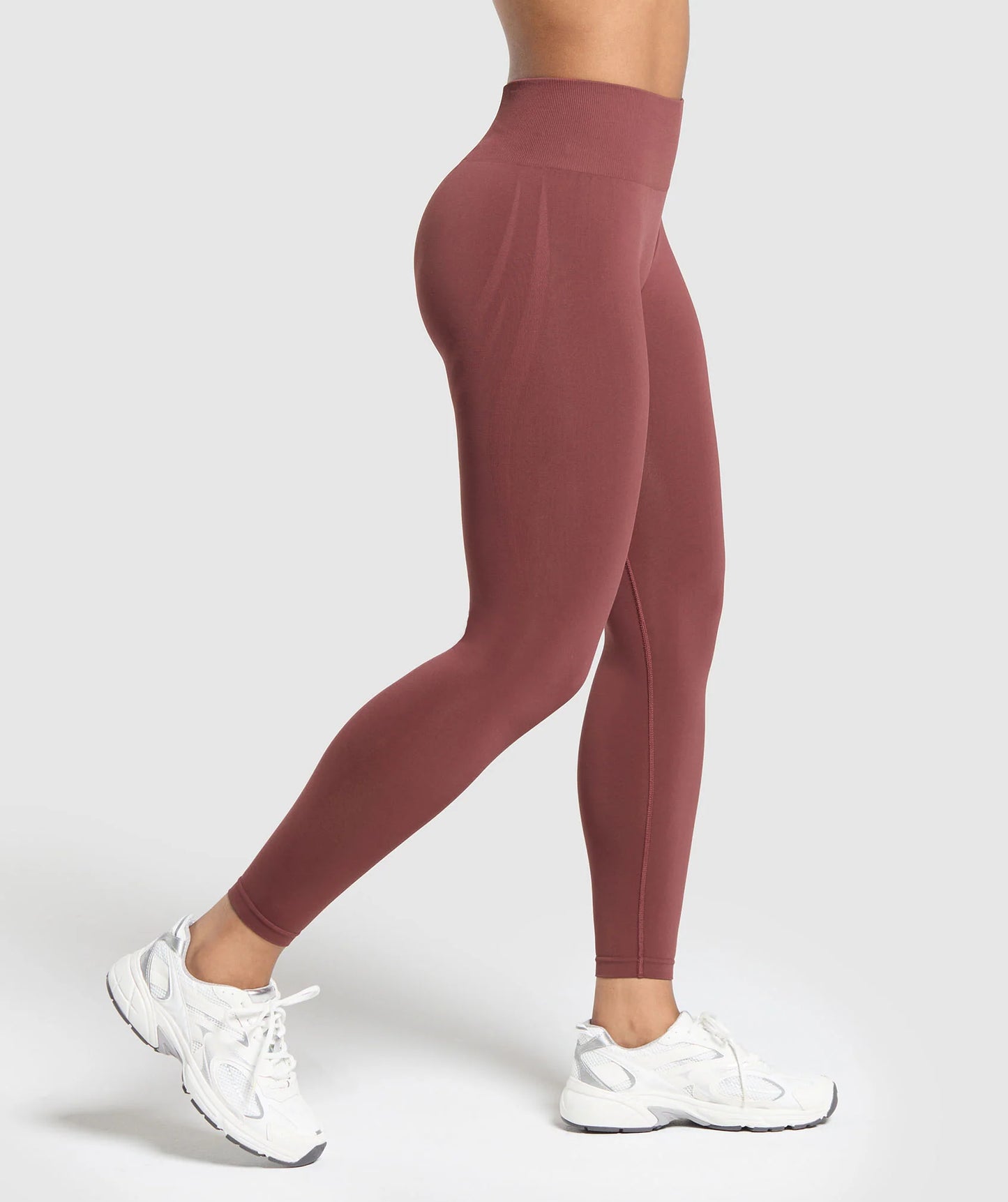 GYMSHARK Lebanon - Everyday Seamless Leggings Burgundy Brown - Side
