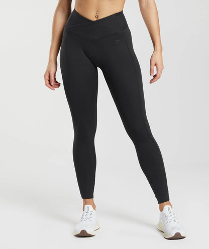 GYMSHARK Lebanon - Crossover Leggings Black - Front