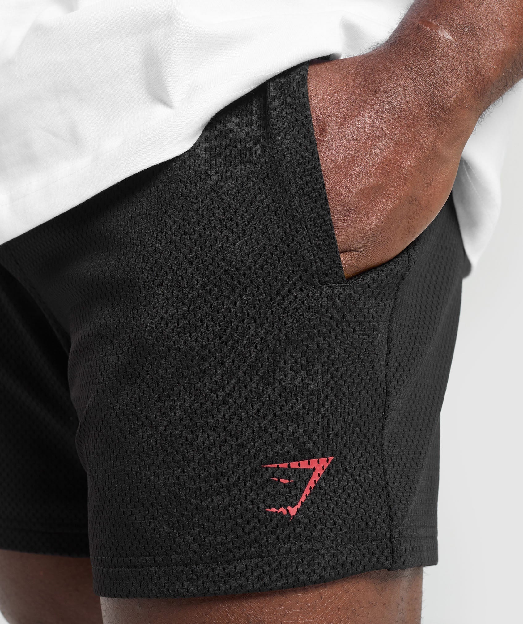 GYMSHARK Lebanon - Lifting Mesh 5" Shorts Black/Conditioning Red - Front Side