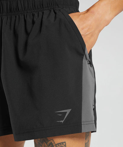 GYMSHARK Lebanon - Sport 5" Shorts Black - Side Close up V1