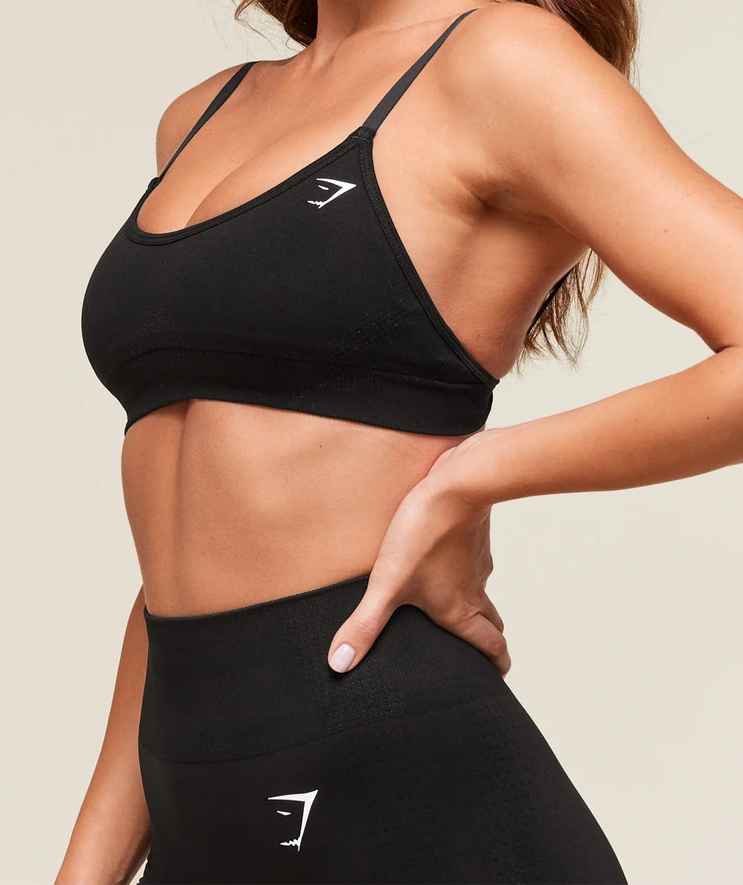GYMSHARK Lebanon - Vital Seamless Sports Bra Black - Side