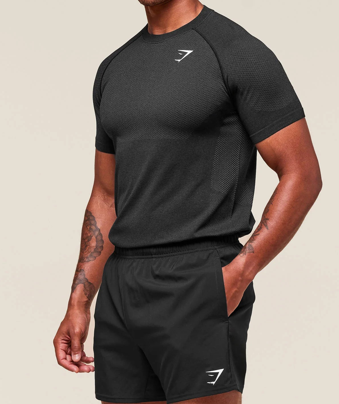 GYMSHARK Lebanon - Vital Seamless T-Shirt Black/Silhouette Grey - Front Side